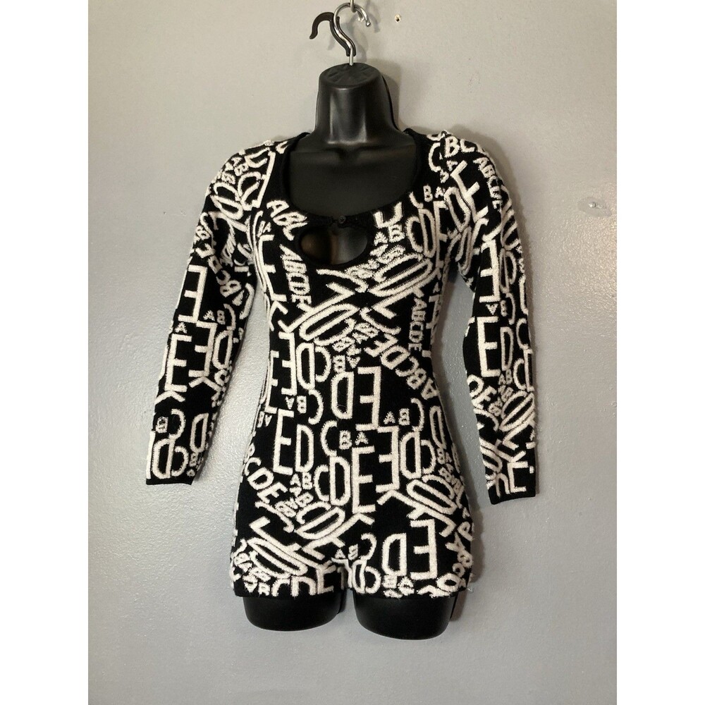 Blanc Clothing black and white knit romper medium
